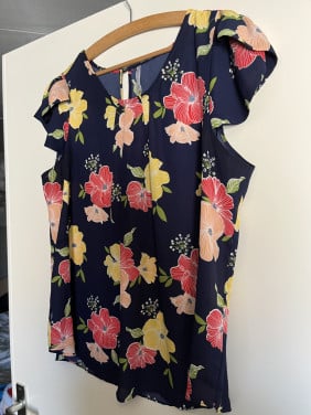 Blouse van d.n.a couture