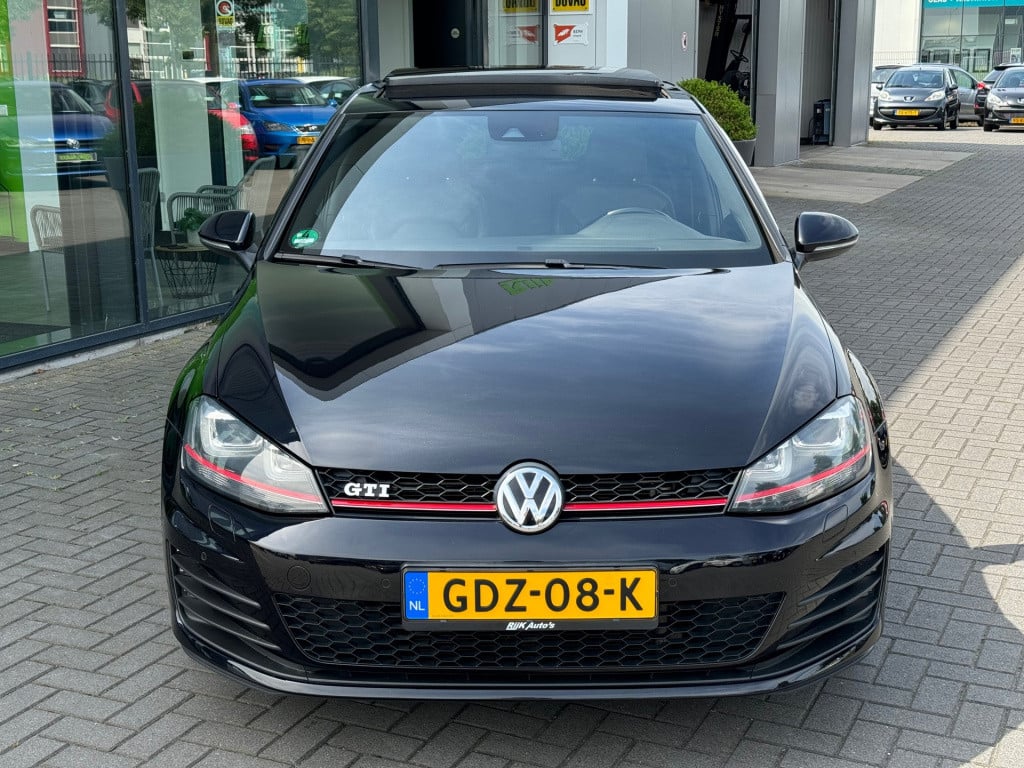 Volkswagen Golf 2.0 tsi gti performance * panoramadak * leer * xenon * navi