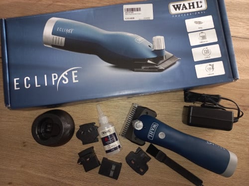 Nieuwe Wahl Eclipse Scheermachine met accu voor paarden, pony's en runderen