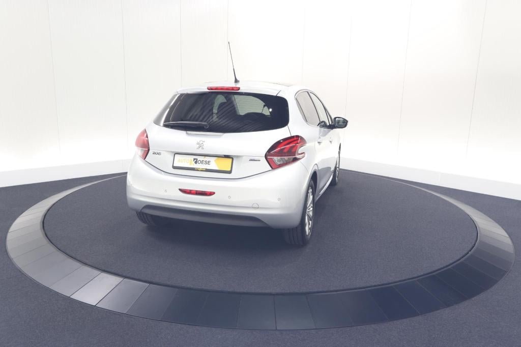 Peugeot 208 puretech 100 eat6 allure | panoramadak | camera | navigatie