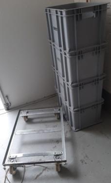 Trolley inclusief 4 bakken