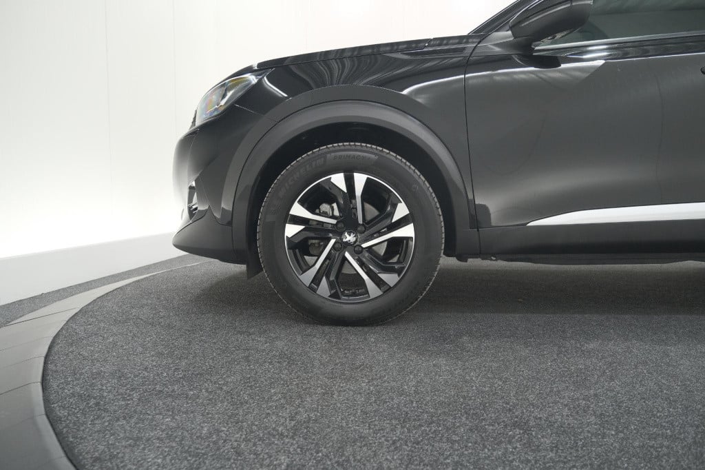 Peugeot 2008 puretech 102 allure pack | camera | apple carplay | parkeersen