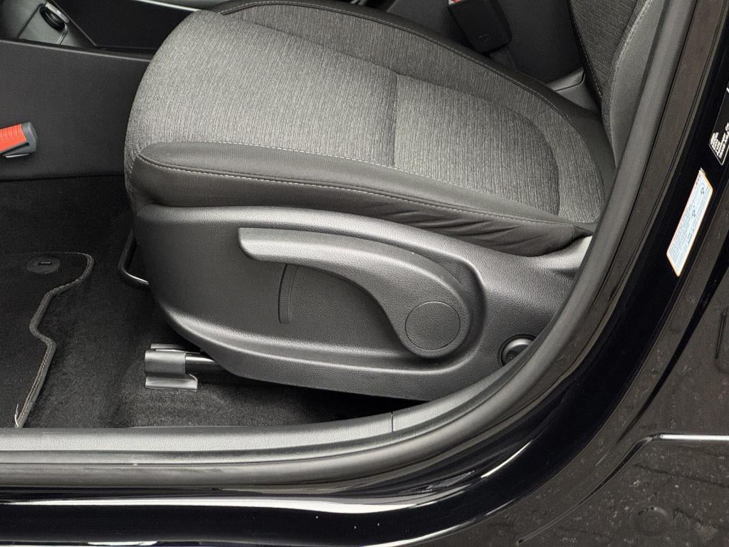 Hyundai Kona ev comfort 64 kwh soh 95% 3-fase lader