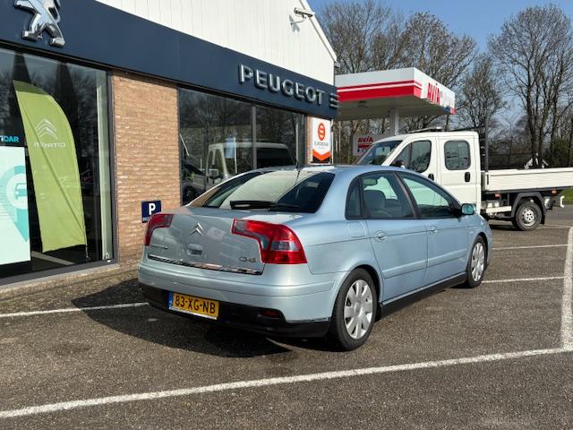 Citroen C5 berline 1.8-16v cool tech | airco | trekhaak | parkeerhulp voor 