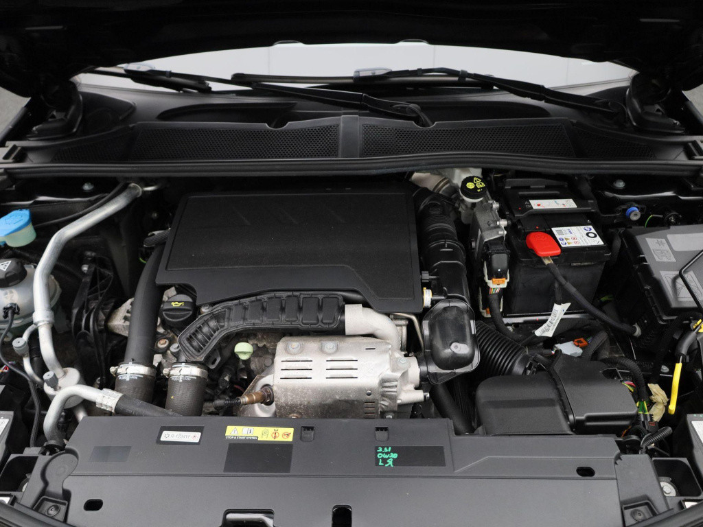 Opel Astra 1.2 edition | navigatie | climate control | parkeersensoren | le