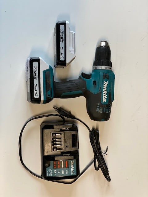 Makita 18v boormachine als nieuw