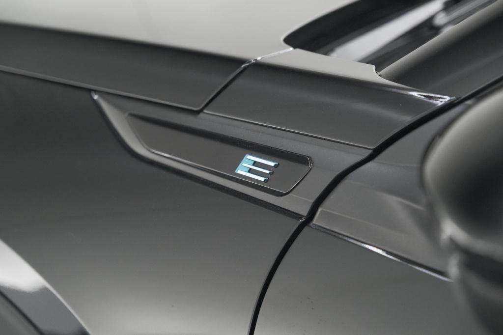 Peugeot E-2008 ev gt 54 kwh | 11 kw lader | warmtepomp | camera | alcantara