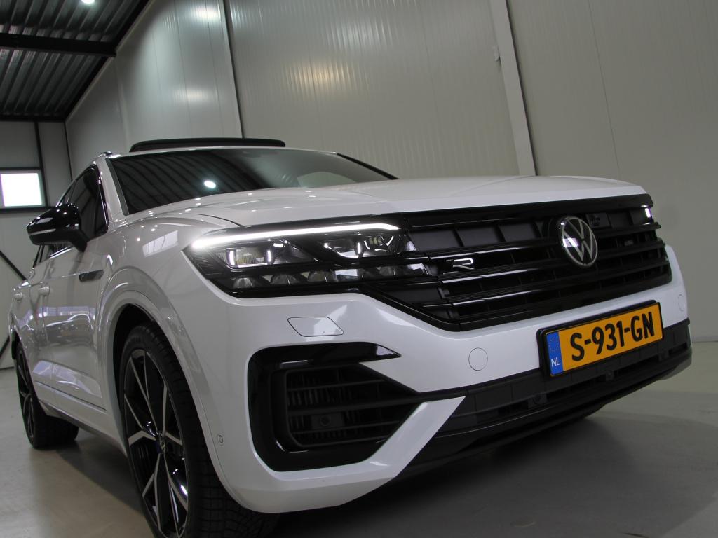 Volkswagen Touareg r 3.0 tsi ehybrid 462pk | full option
