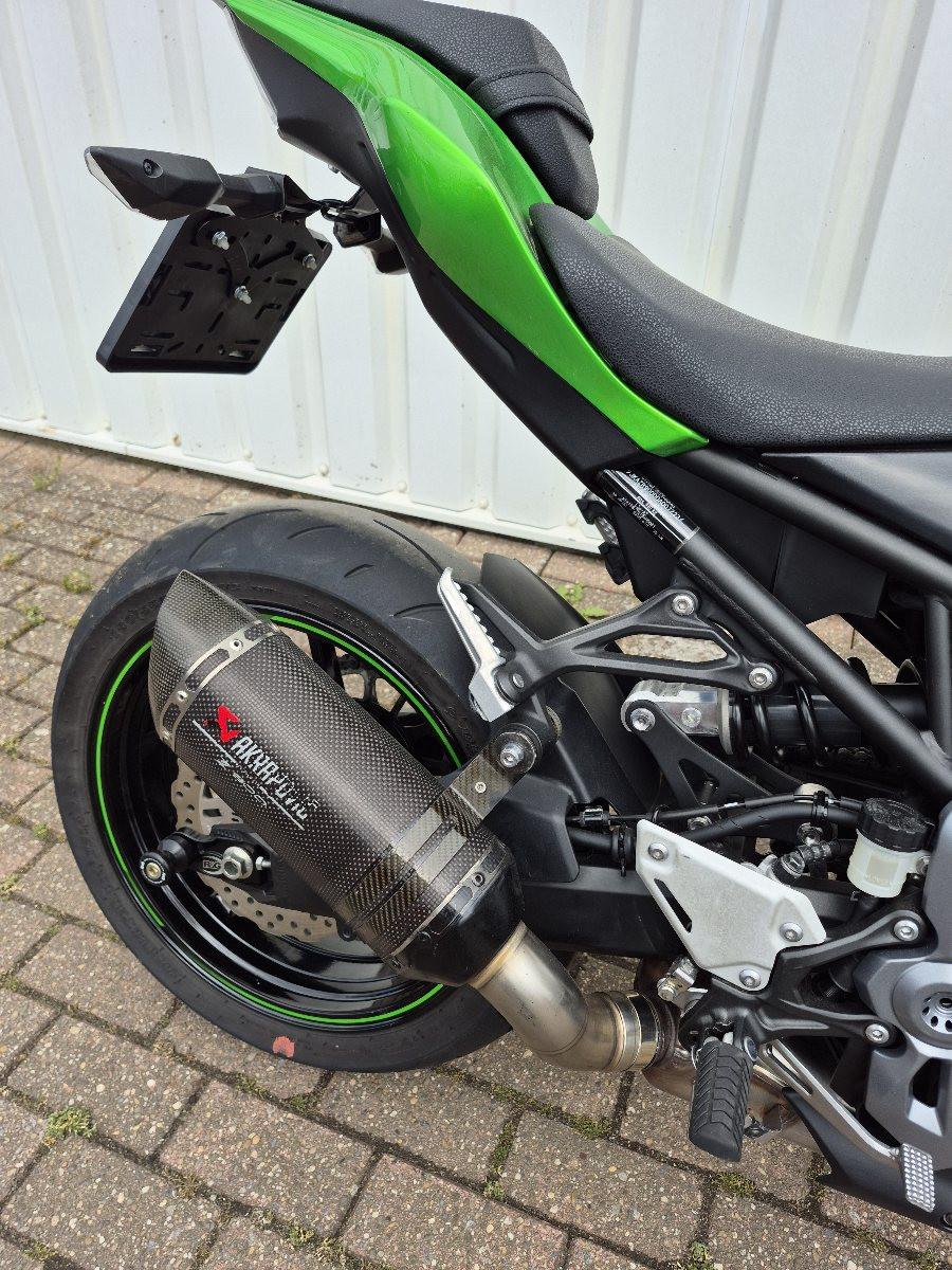 Kawasaki Z900 akrapovic uit 2019 met 3100Km