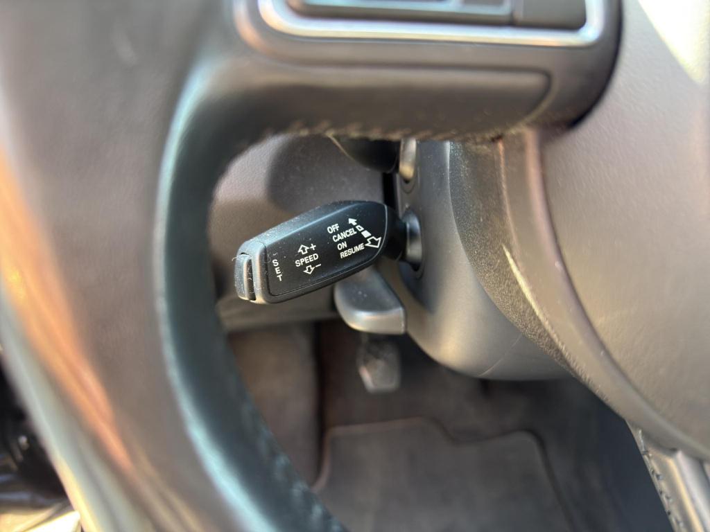 Audi A1 Sportback 1.0 tfsi s-line exterieur 5drs | navigatie | 17"| airco |