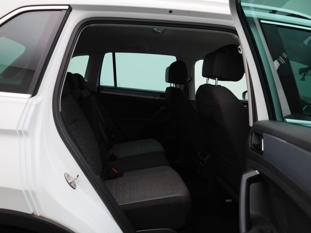 Volkswagen Tiguan 1.5 tsi life business | lmv | climate control | dab | cam