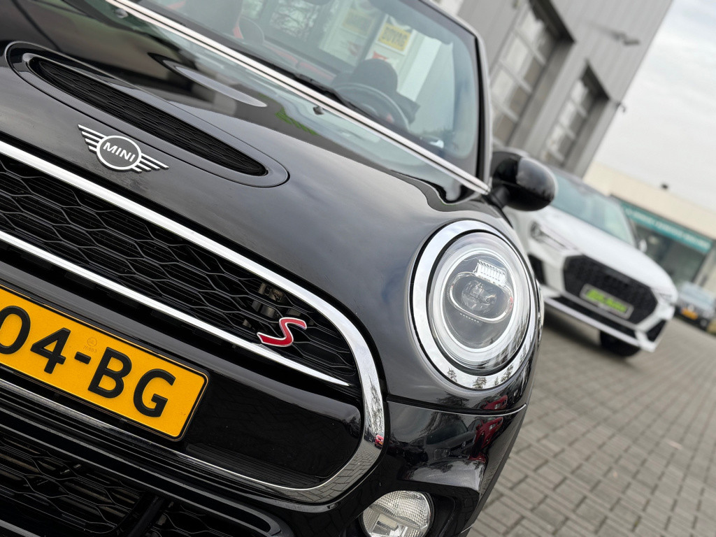 Mini Cooper S Cabrio mini 2.0 chili * jcw pakket * harman/kardon * stoelver