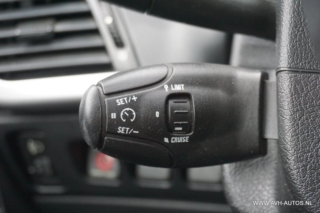 Peugeot 206 + 1.4 xs