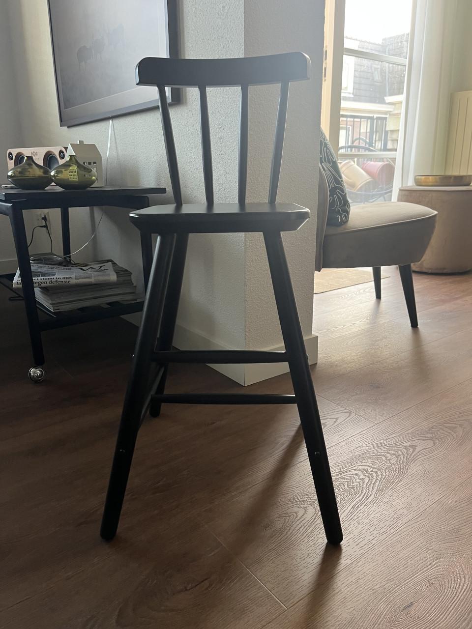 Kinderstoel Agam (Ikea) zwart