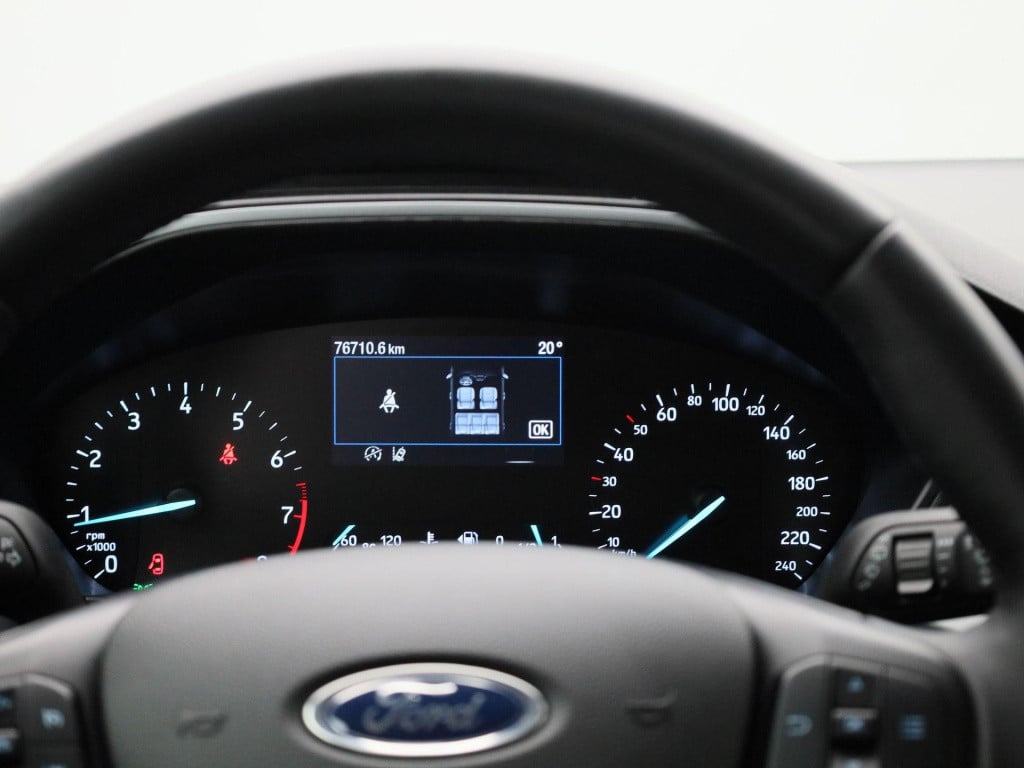 Ford Focus wagon 1.0 ecoboost hybrid connected | navigatie | cruise control