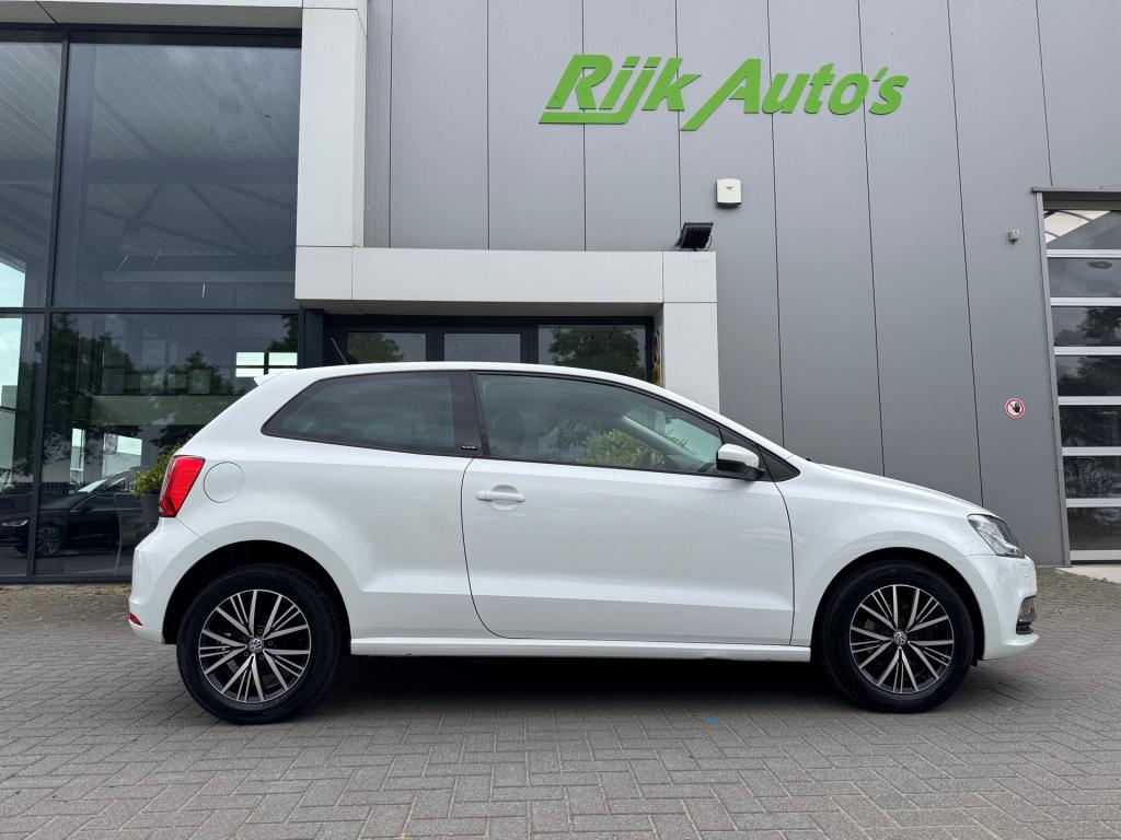 Volkswagen Polo 1.0 allstar * pdc 2x * clima