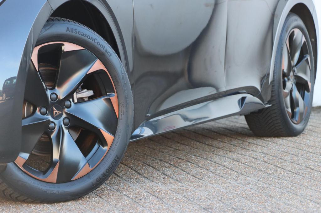 Cupra Born business 62 kwh 204 pk | soh 96,6% |