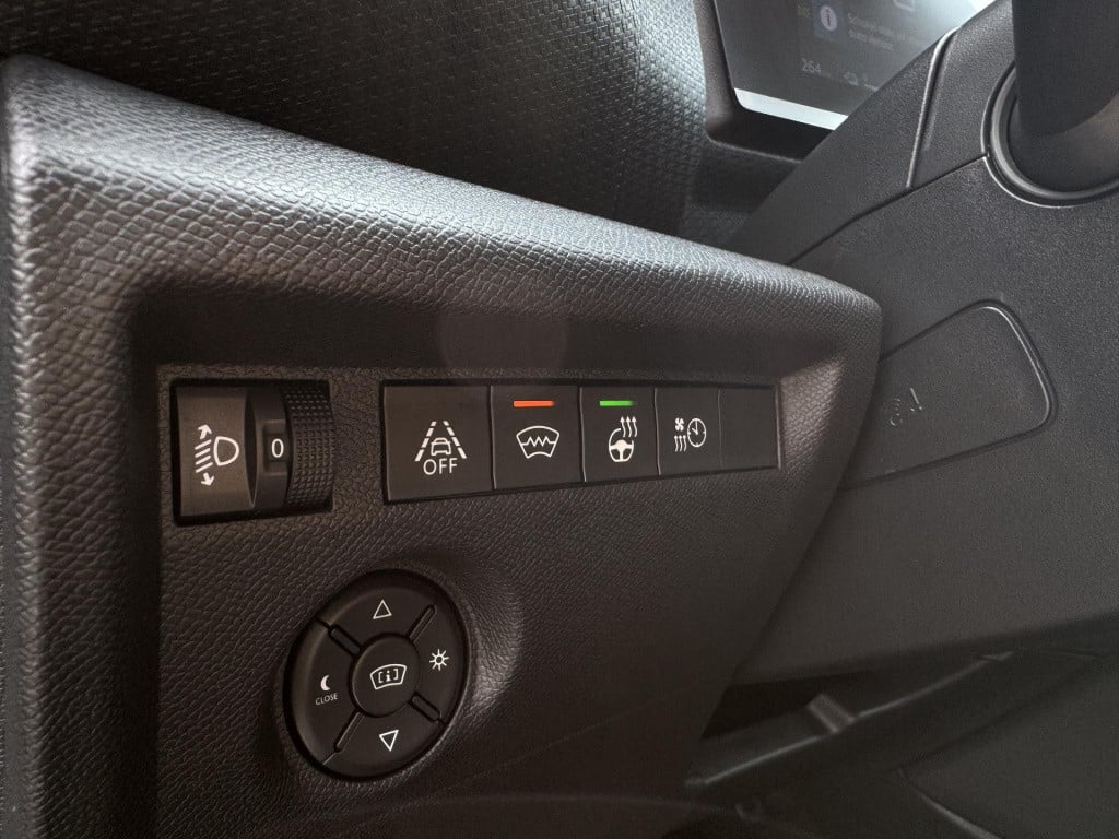 Citroen Ë-c4 shine 50 kwh | trekhaak afneembaar | panoramadak | stoelverwar