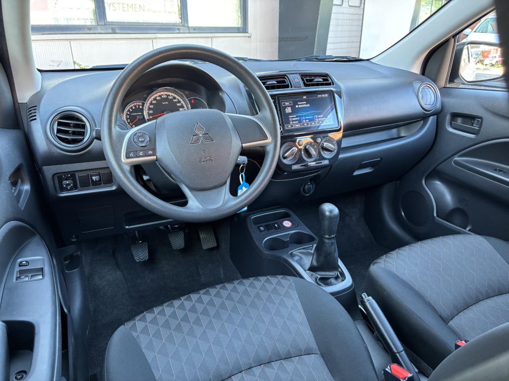 Mitsubishi Space Star 1.2 connect+ | apple carplay/android auto | aircondit