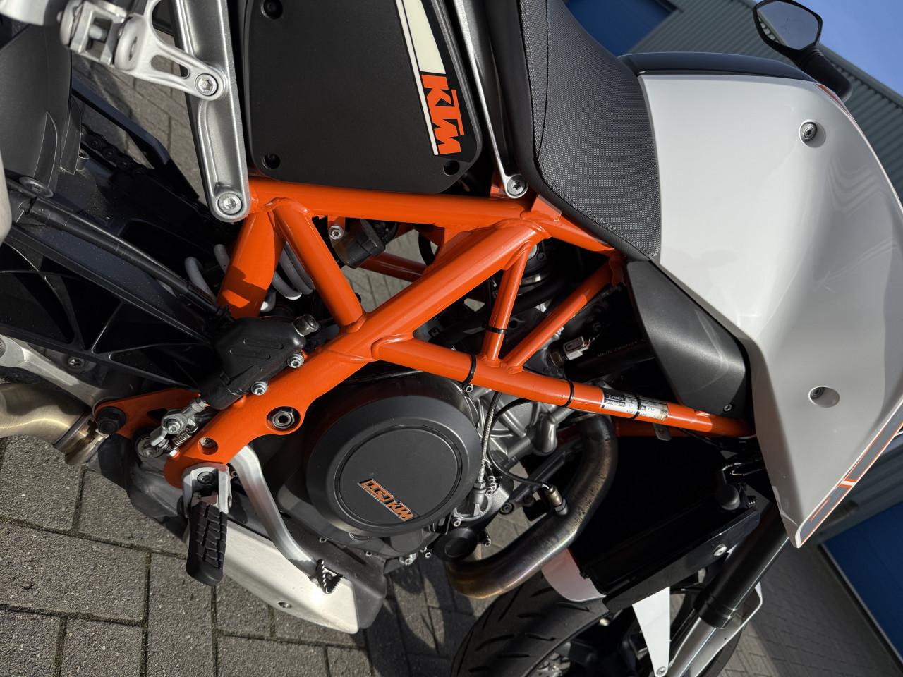 KTM Duke 690 2012