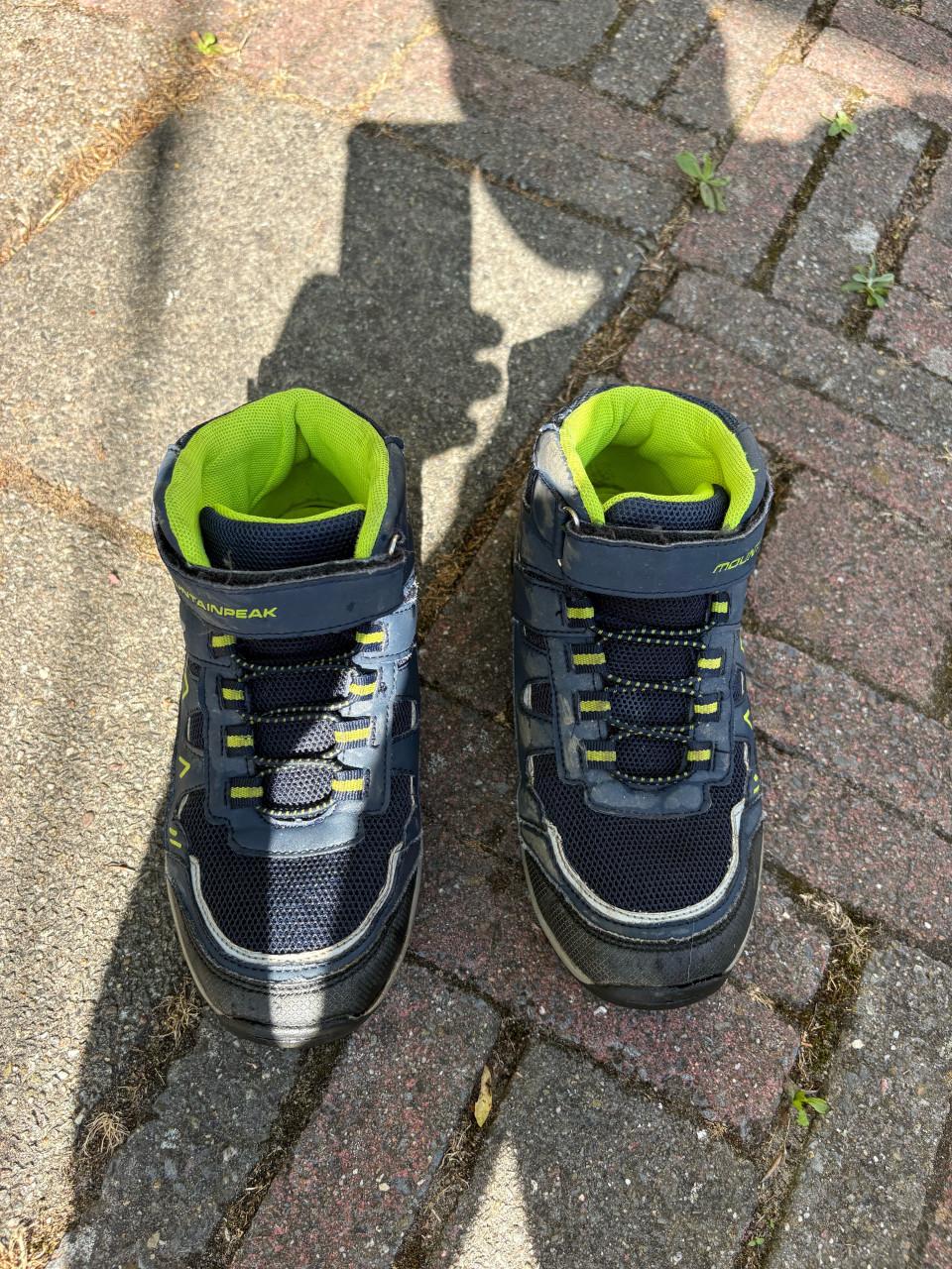 Mountain Peak wandelschoenen maat 34