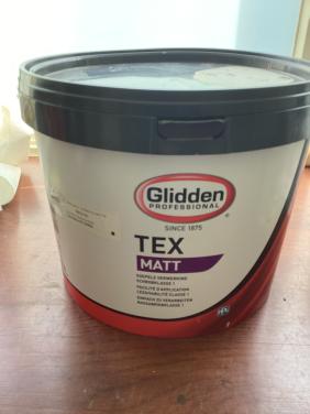 Glidden latex prof 0012-14 lijkt op ral 9001. 10L