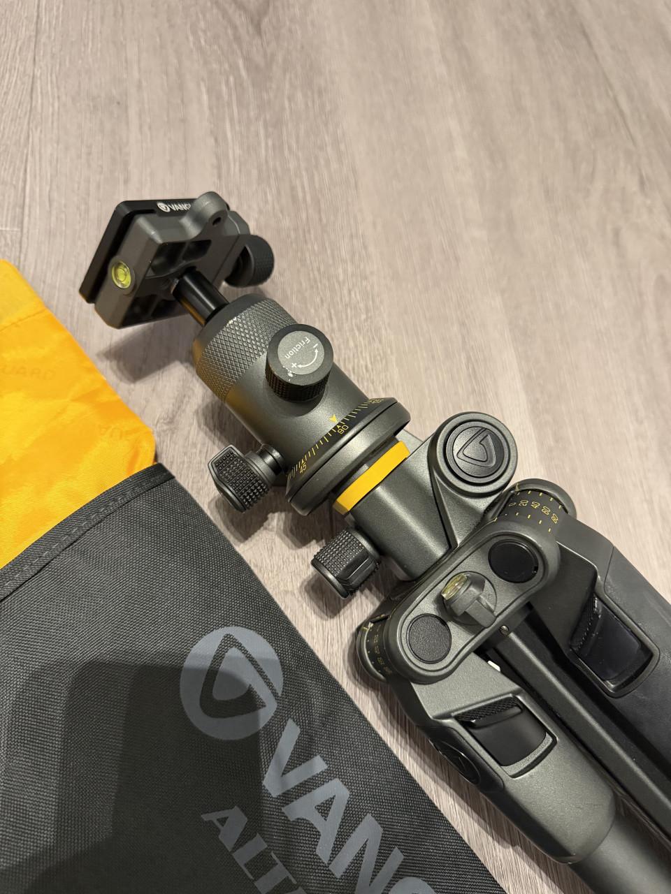 Vanguard Alta collection statief