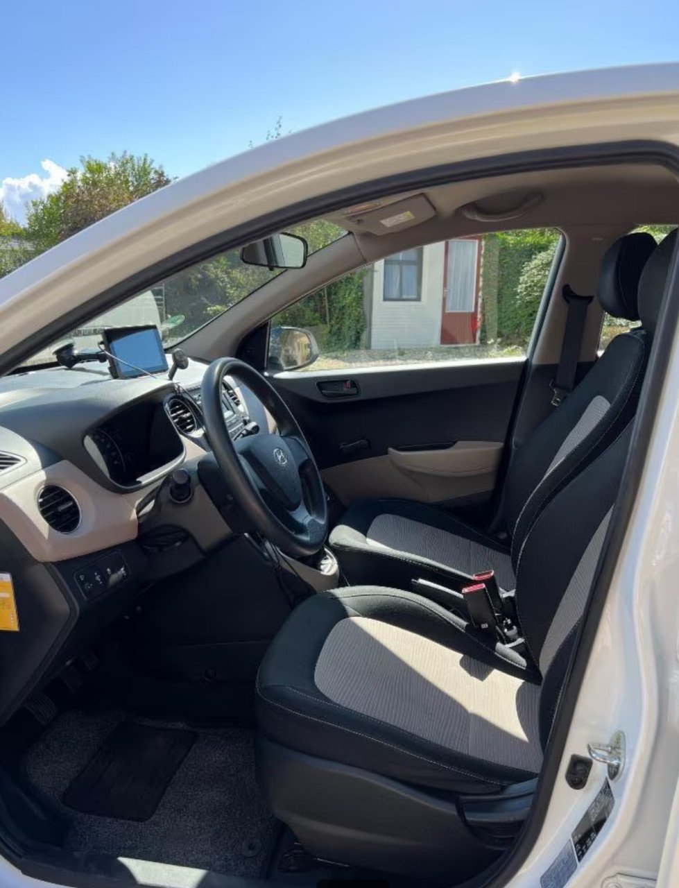 Hyundai i10 1.0i i-Motion – Airco | Zuinig | APK | Garantie | Carplay setje