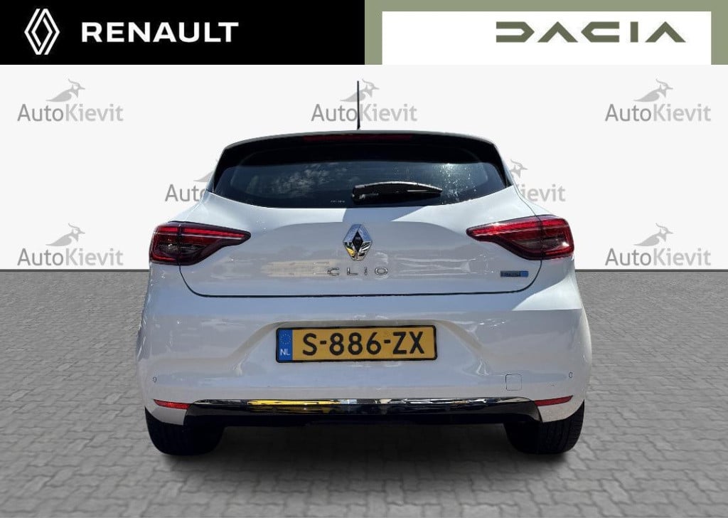 Renault Clio 1.6 e-tech hybrid 140 intens