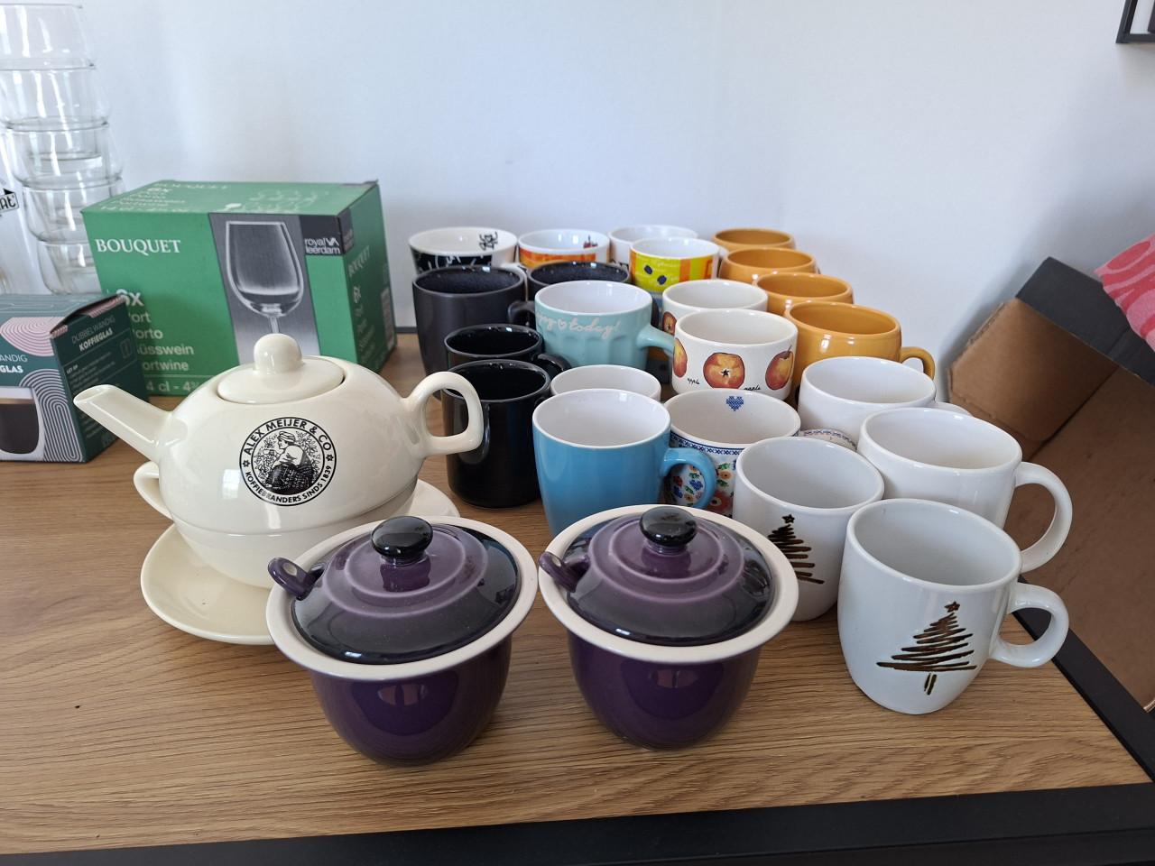 KOOPJESHOEK!!! OPRUIMING!!!