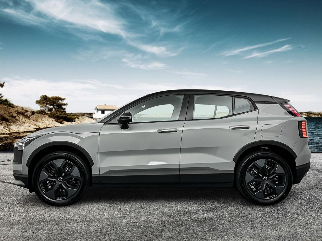 Volvo Ex30 cross country p5 long range plus europa