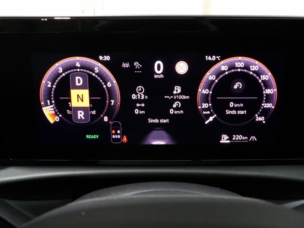 Volkswagen T-roc 1.5 etsi 110 kw r-line