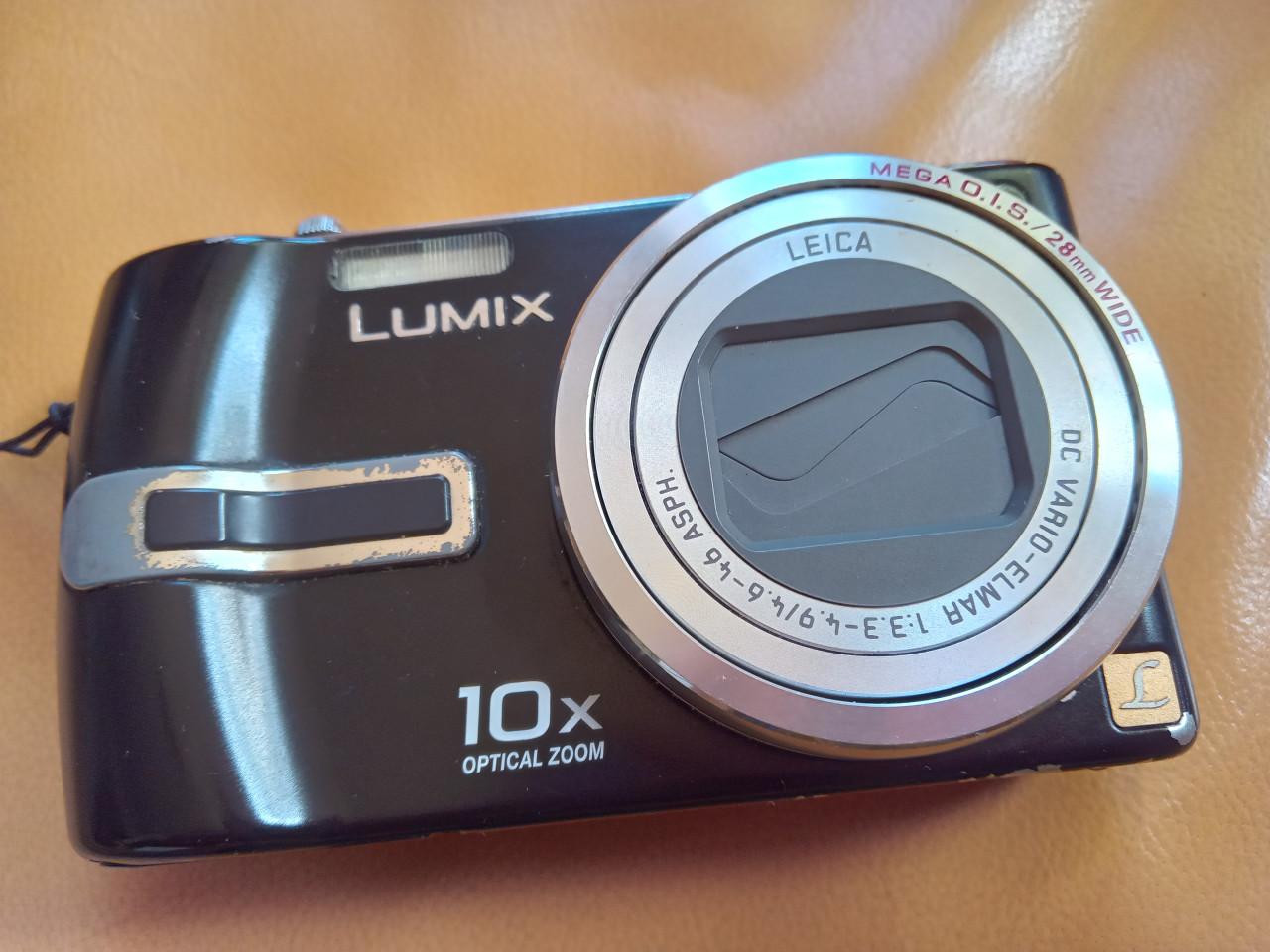 Panasonic Lumix DMC-TZ3 camera