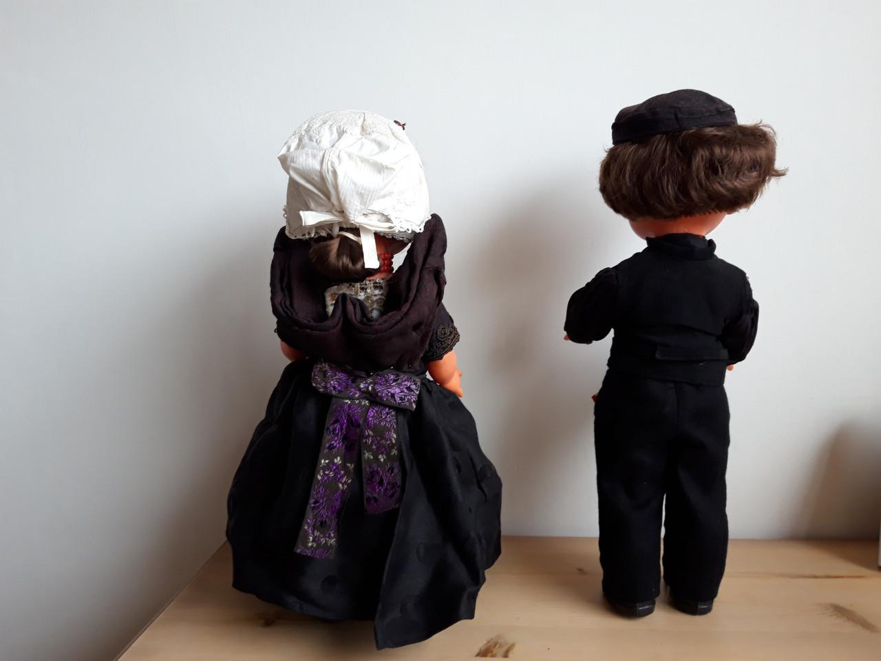 Axelse klededrachtpoppen