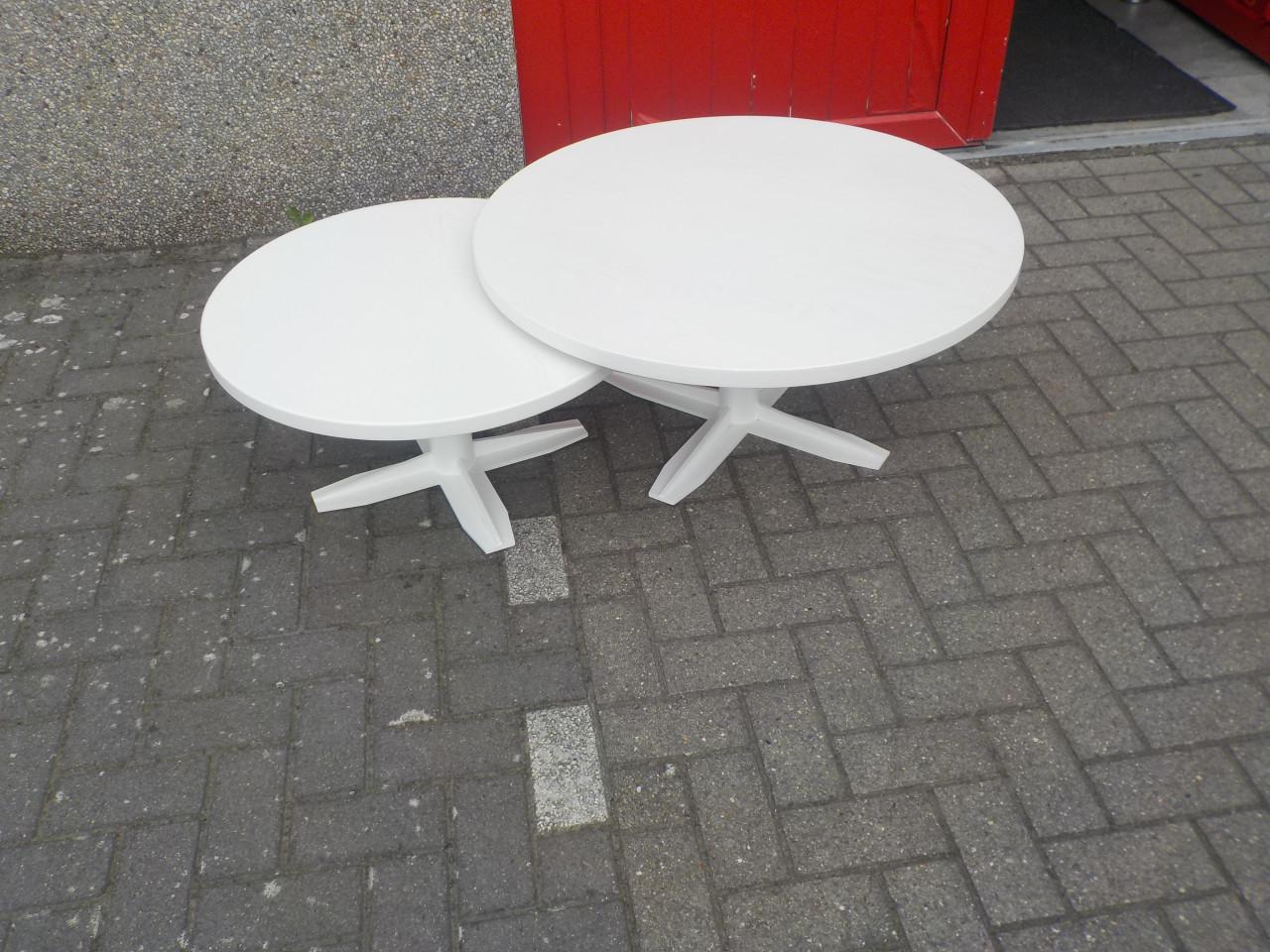 2 salontafels mooie kwaliteit en in vrijwel nieuw staat