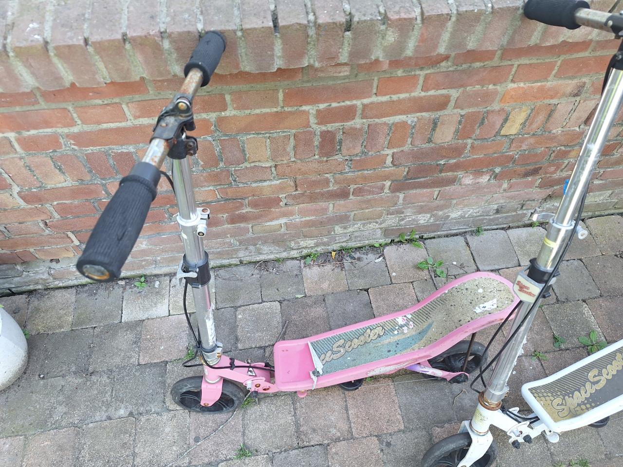 Spacscooters (2x)