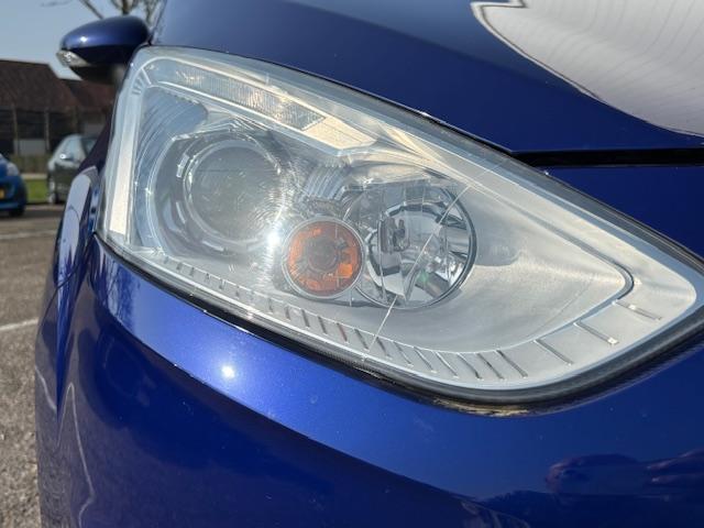 Ford B-max 1.6 ti-vct 105pk powershift titanium automaat 6t cruise & climat