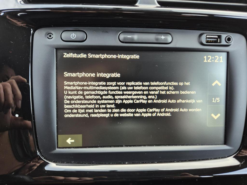 Dacia Spring expression 27 kwh lederen bekleding, navigatie, camera, ccs sn