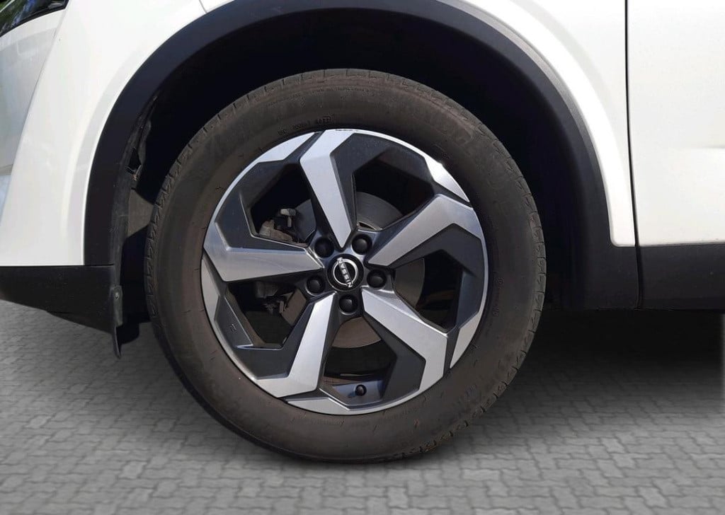 Nissan Qashqai 1.3 mhev xtronic n-connecta