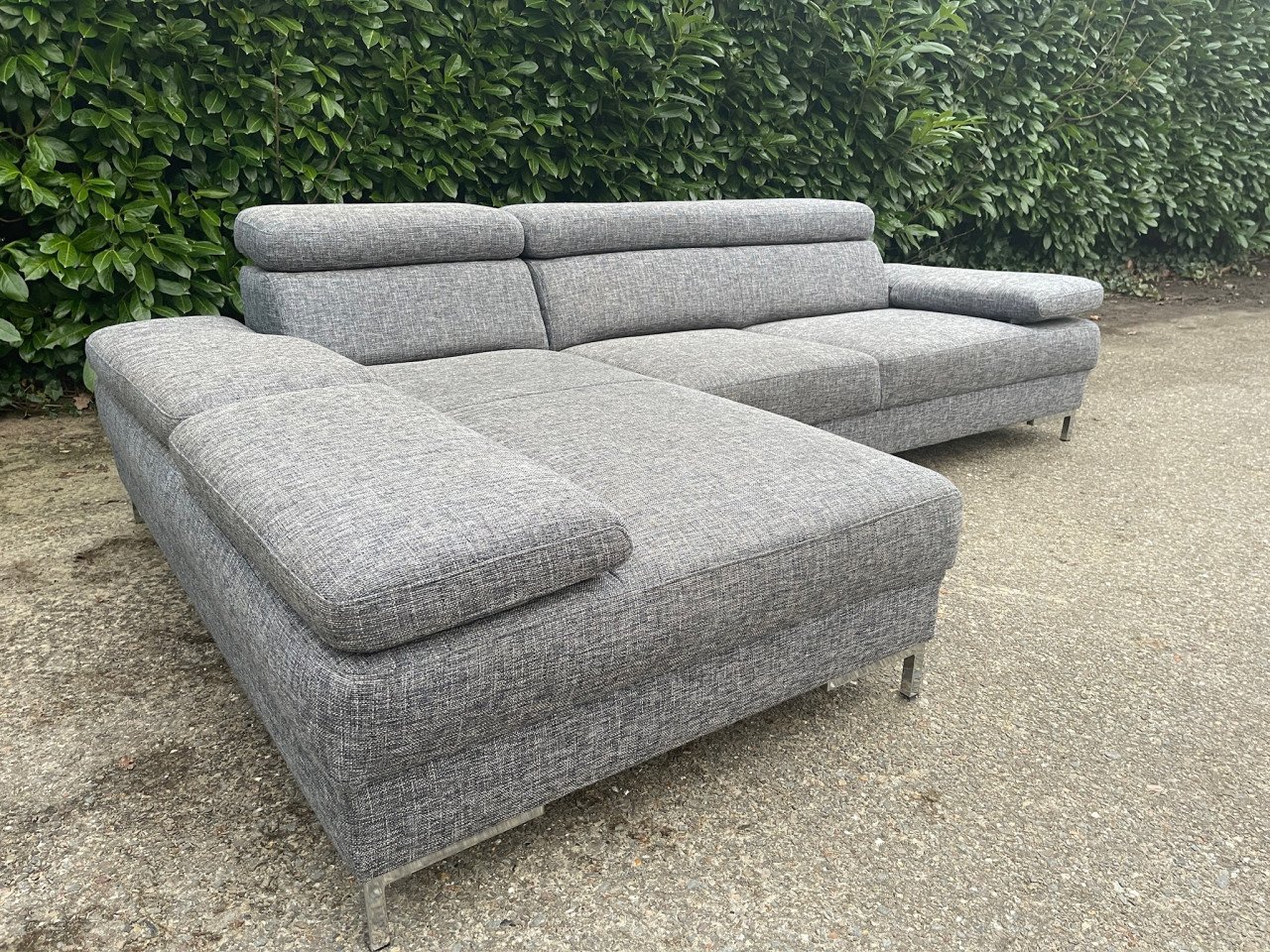 GRATIS LEVERING HEEL NL Montel Grijs Stoffen Hoekbank
