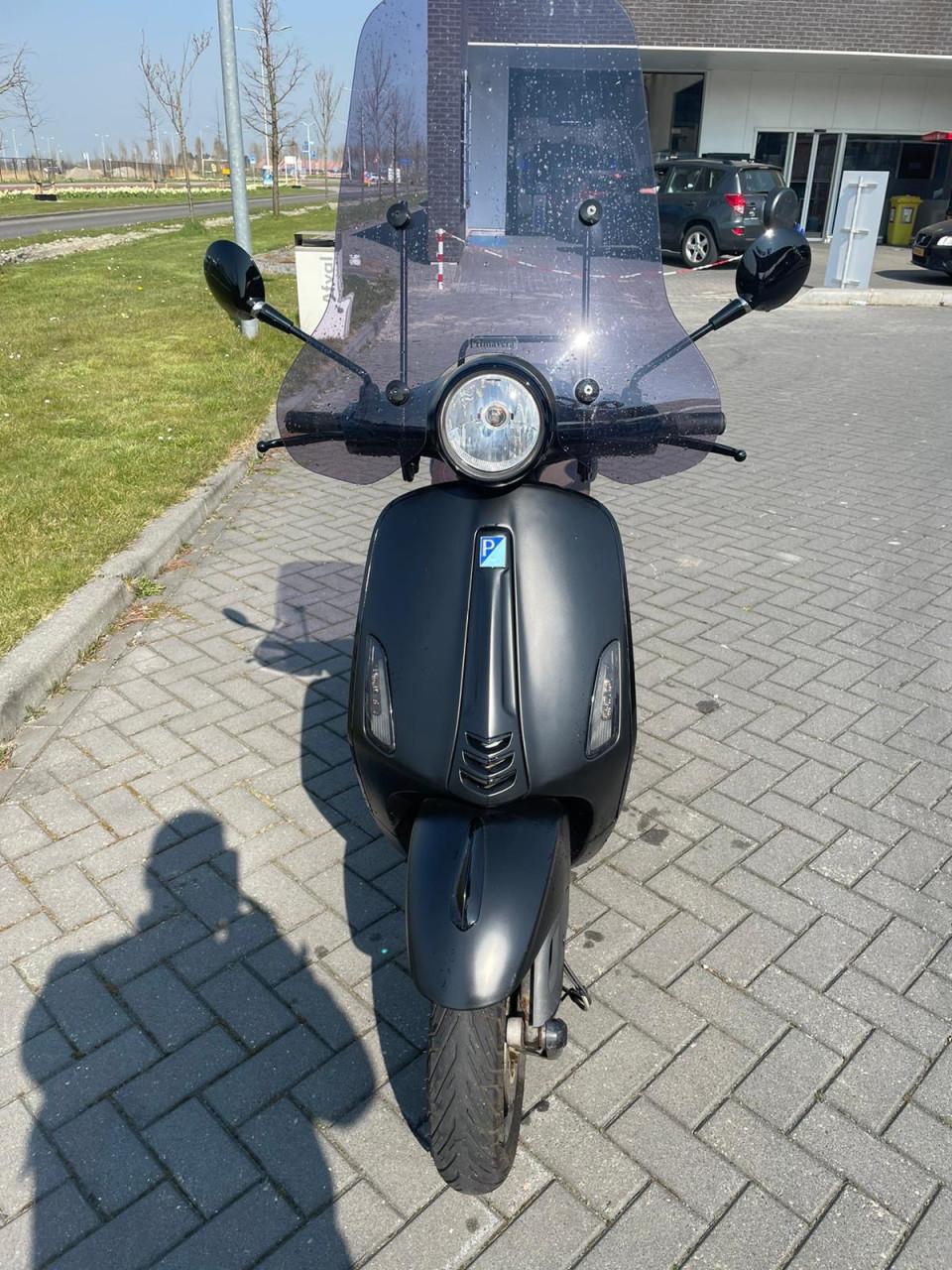 Vespa Primavera