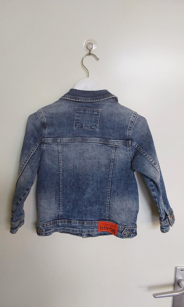 C&A Spijkerjas maat 110