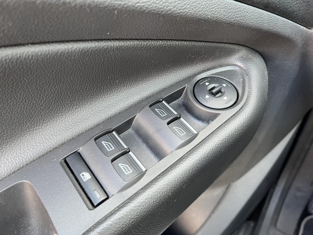 Ford Kuga 1.5 st-line 4wd | adaptive cruise control | climate control | tre