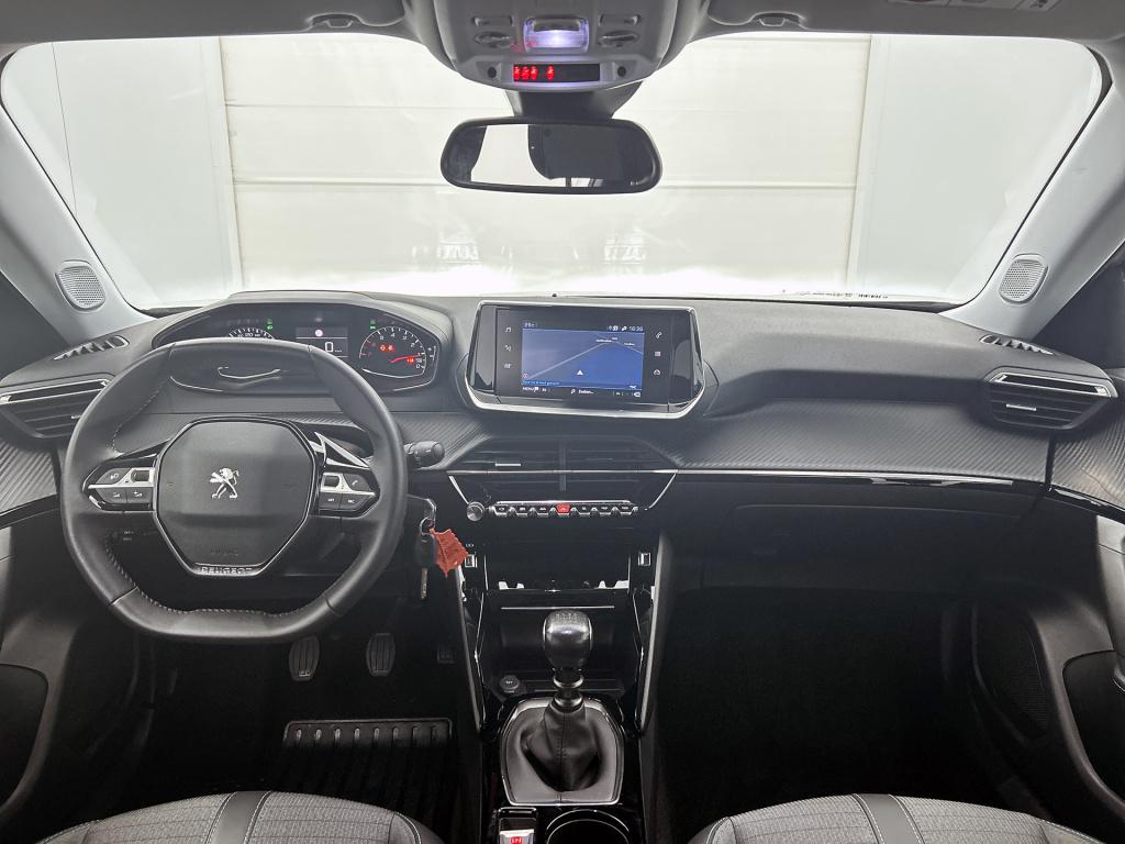 Peugeot 2008 100 pk allure | rijklaar | parkeerhulp | apple carplay | 17" l