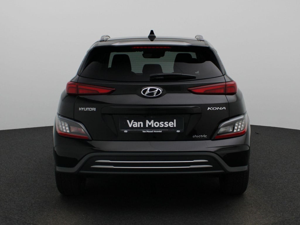 Hyundai Kona ev fashion 39 kwh