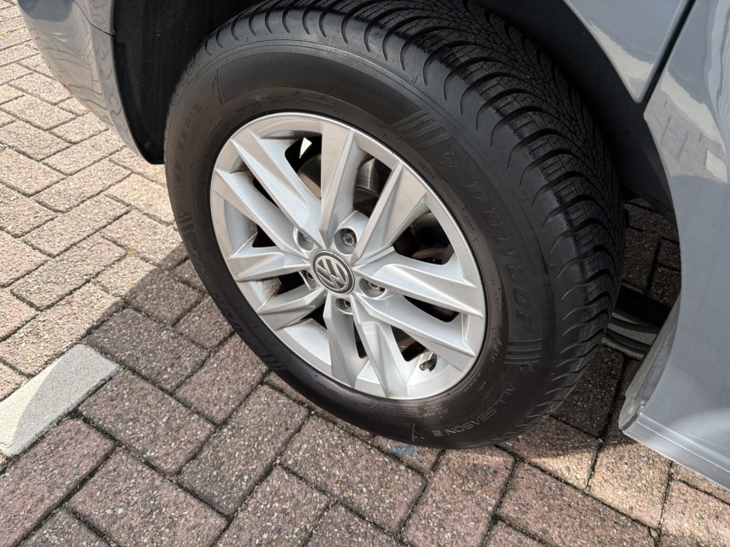 Volkswagen Caddy 2.0 tdi glaswas inrichting.