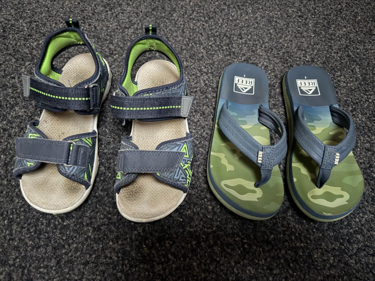 Zomer pakket maat 122/128 sandalen 32