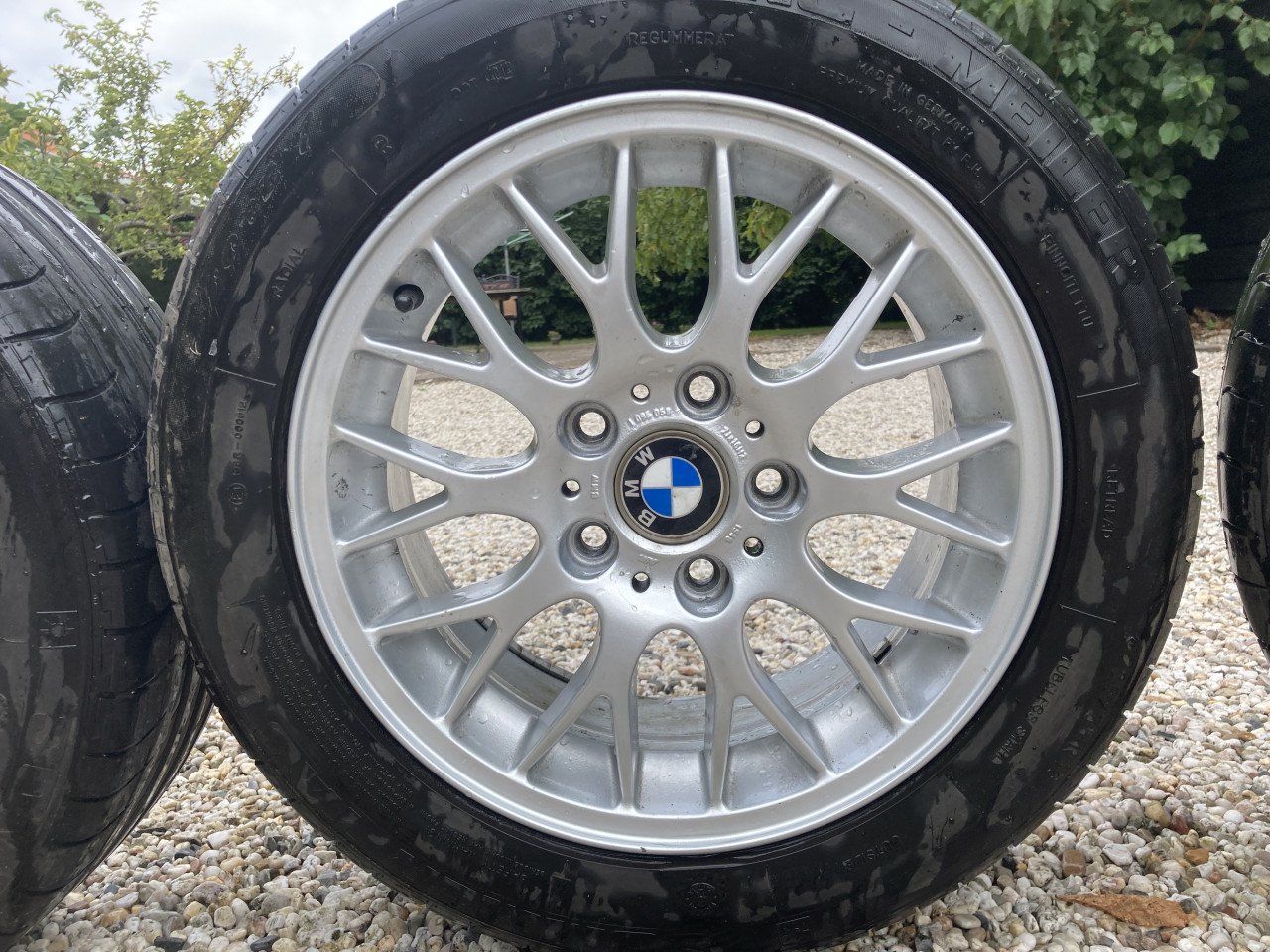 Originele BMW wielen style 42 met banden voor E36, E46 e.a.