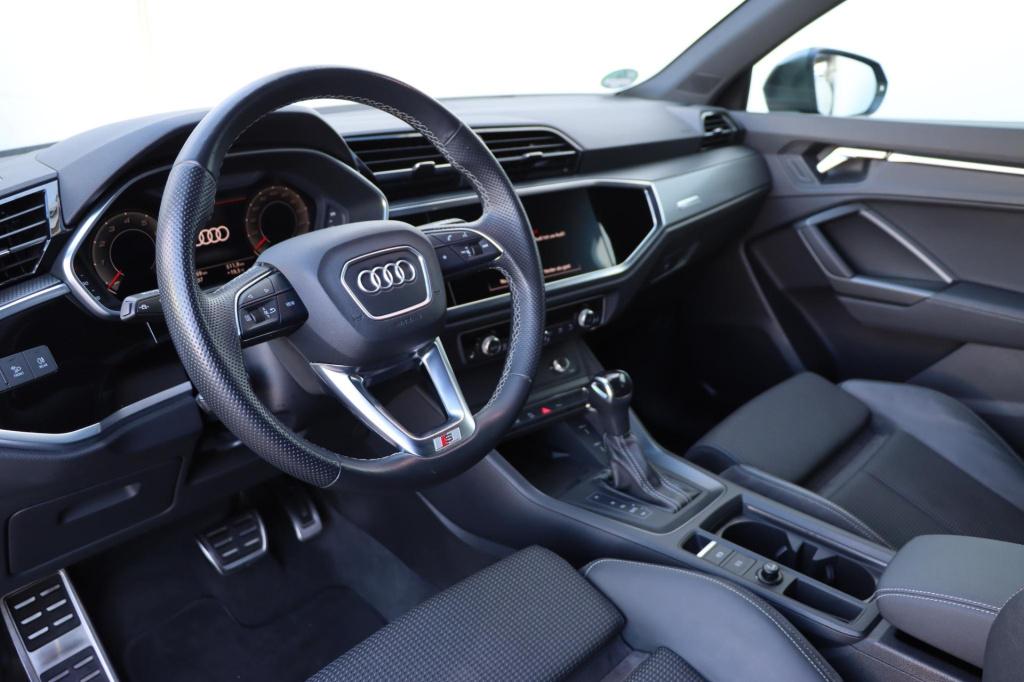Audi Q3 35 tfsi s edition 150pk s tronic