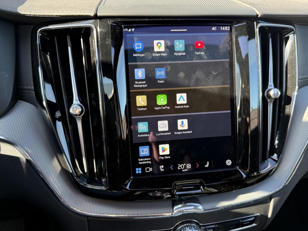 Volvo XC60 t8 455pk recharge ultra black edition| full options! luchtvering